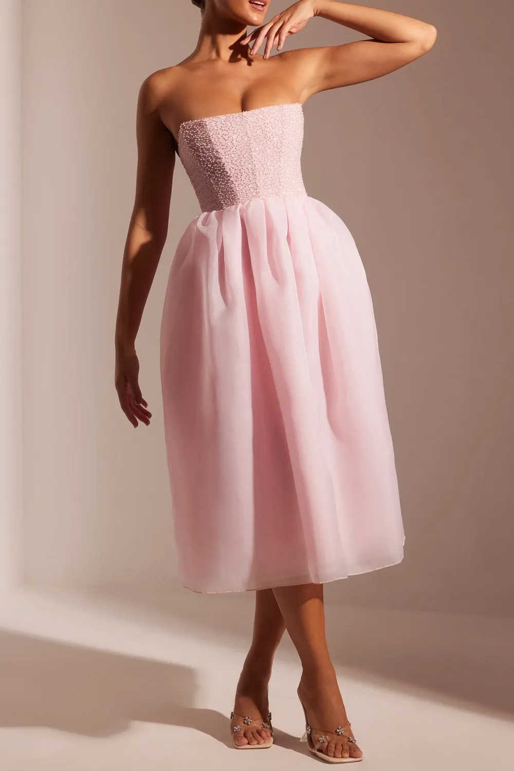 Luxurious Romantic Fluffy Organza Mid-Length