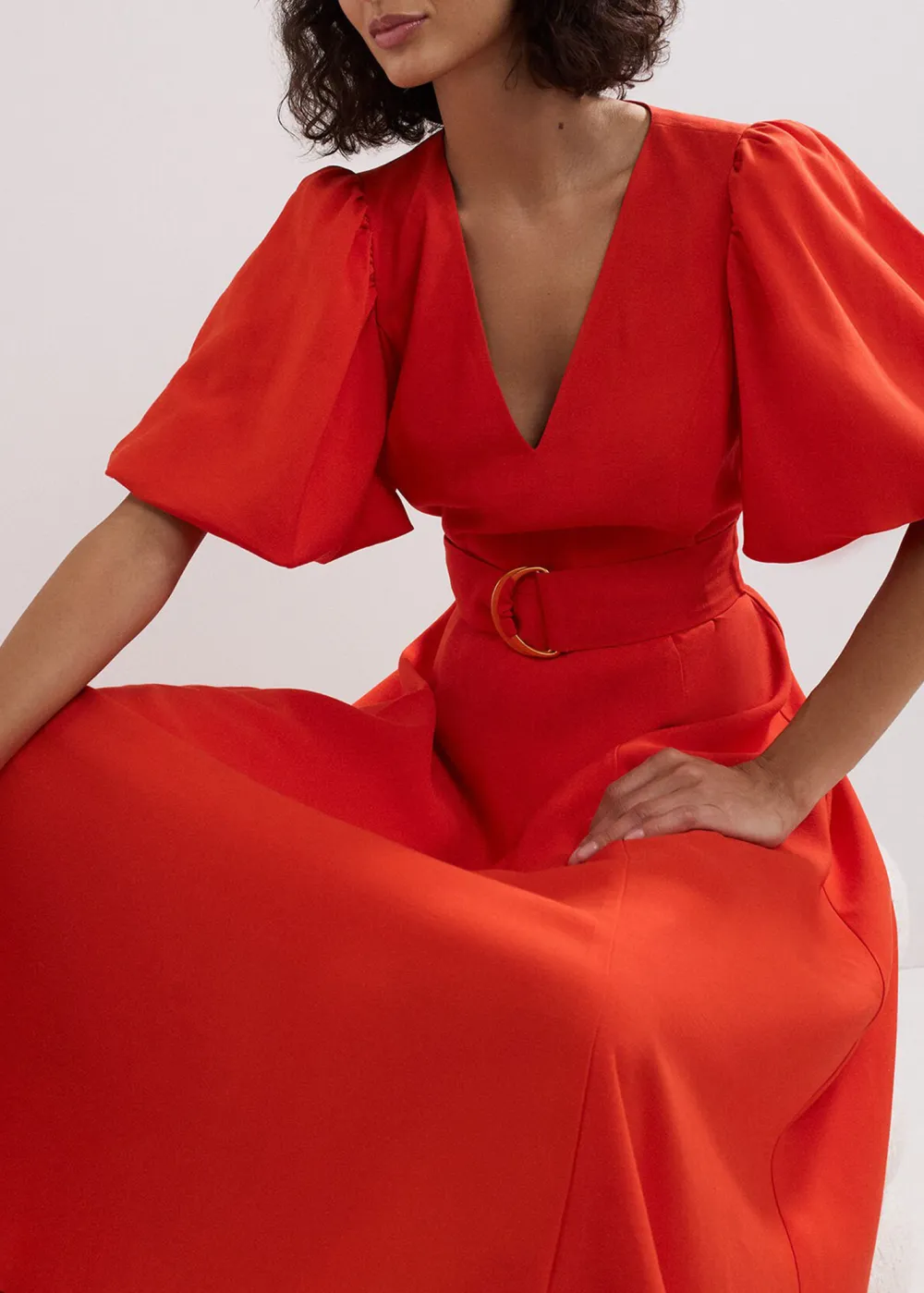 Relaxed Casual Puff Sleeve V-Neck Dress