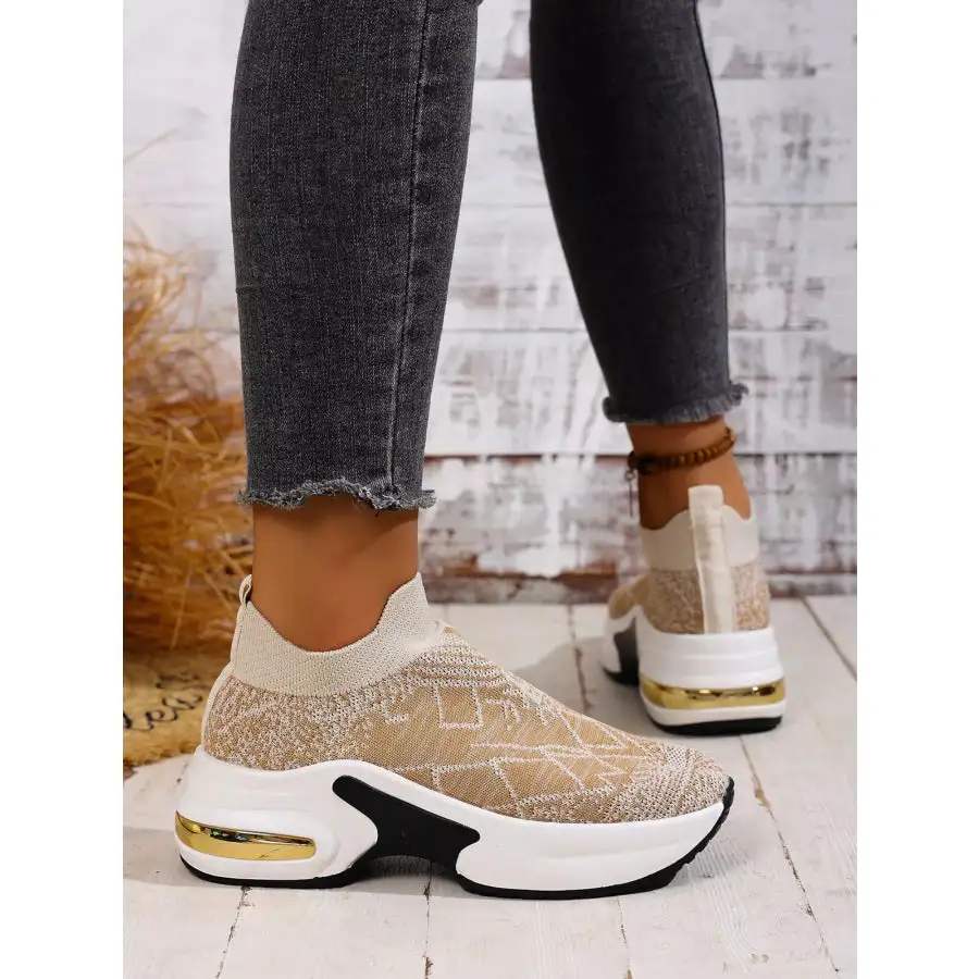 Mesh Round Toe Platform Sneakers