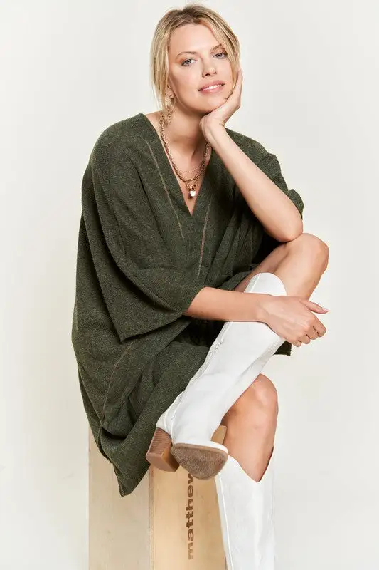 Vivienne V-Neck Poncho Top | URBAN ECHO SHOP