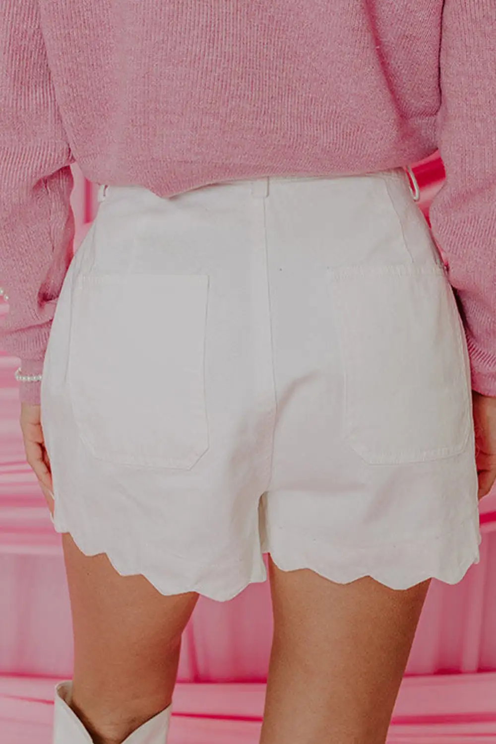 Scalloped Hemline Acid Wash High Waist Denim Shorts