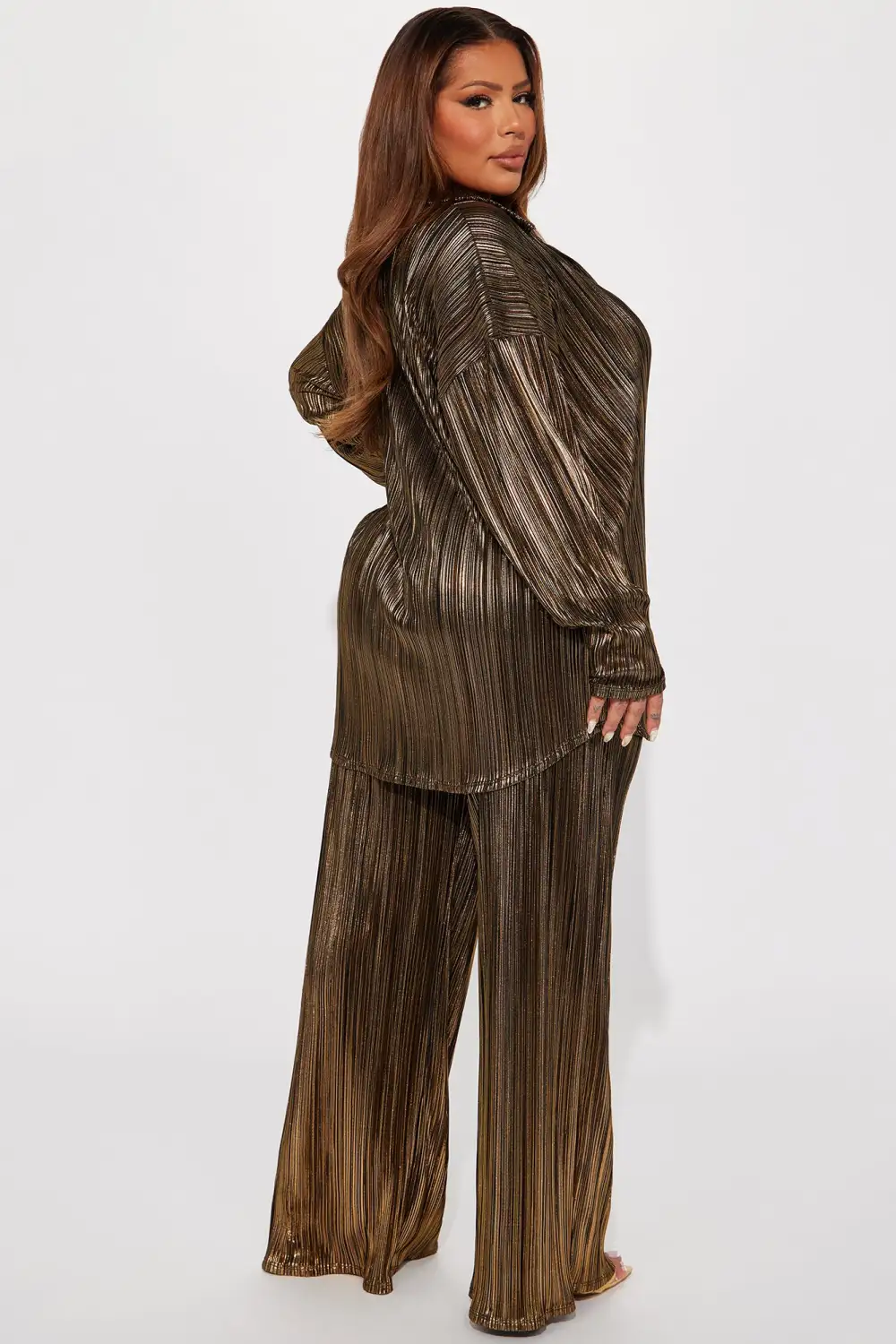 Kiss Of A Star Metallic Pant Set - Black/Gold