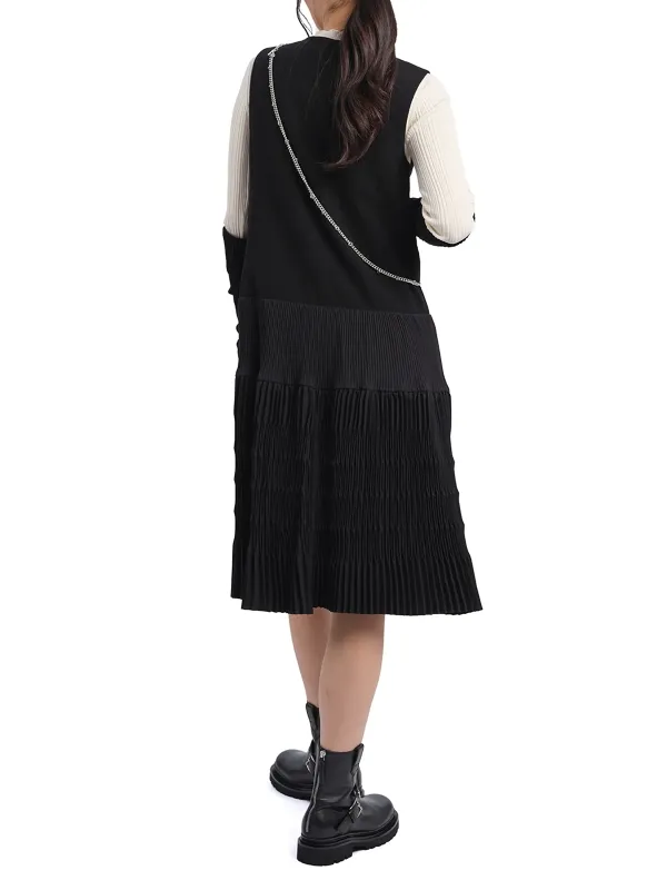 Contrast - Sleeve V - neck Midi Dress