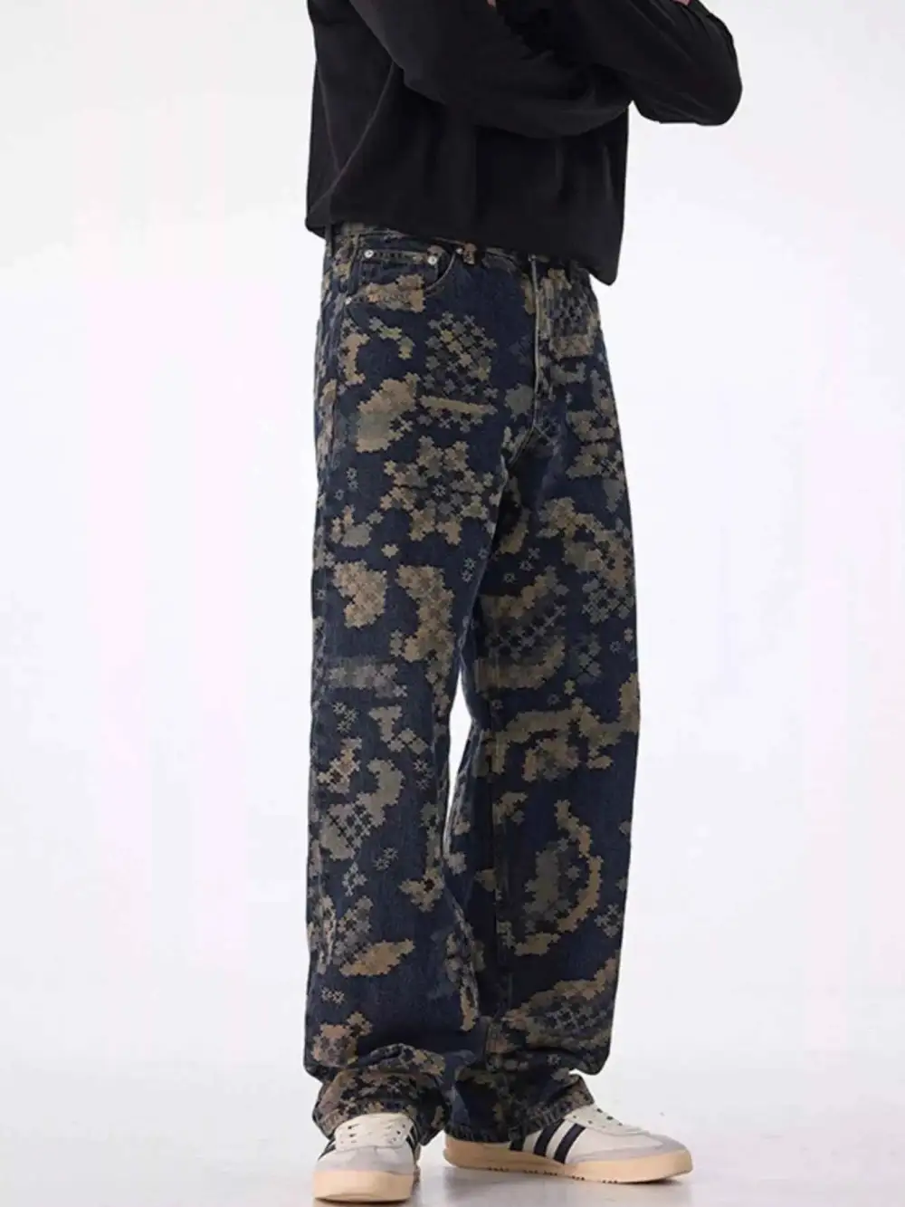 Printed Wide Leg Cargo Pants