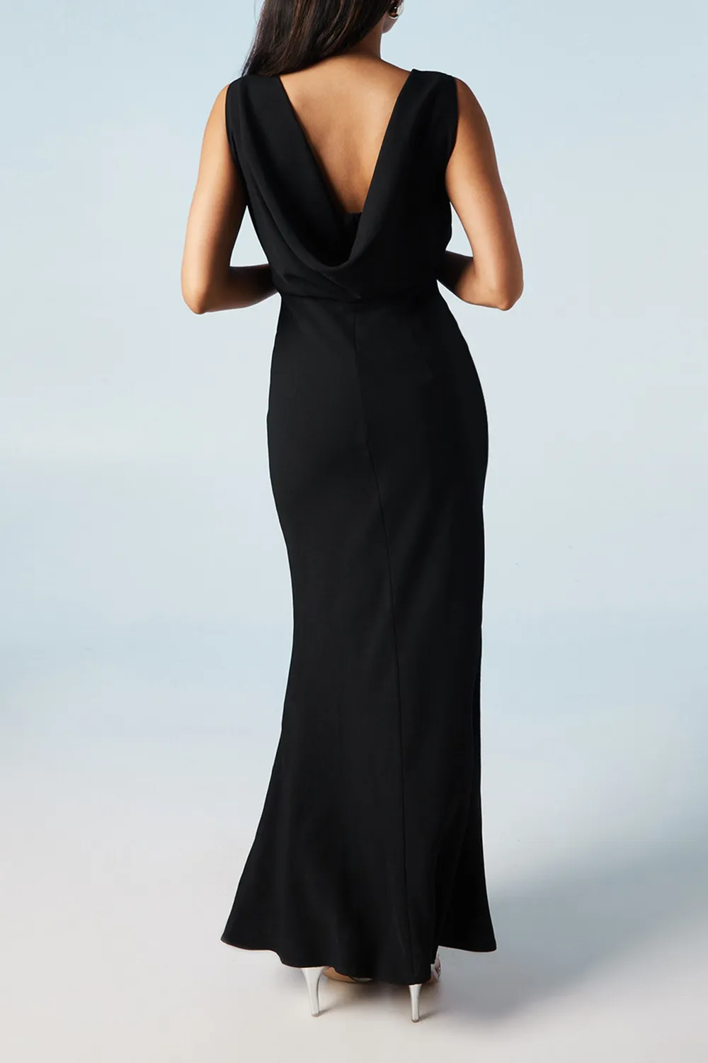 Ladies Sleeveless Solid Color Long Dress