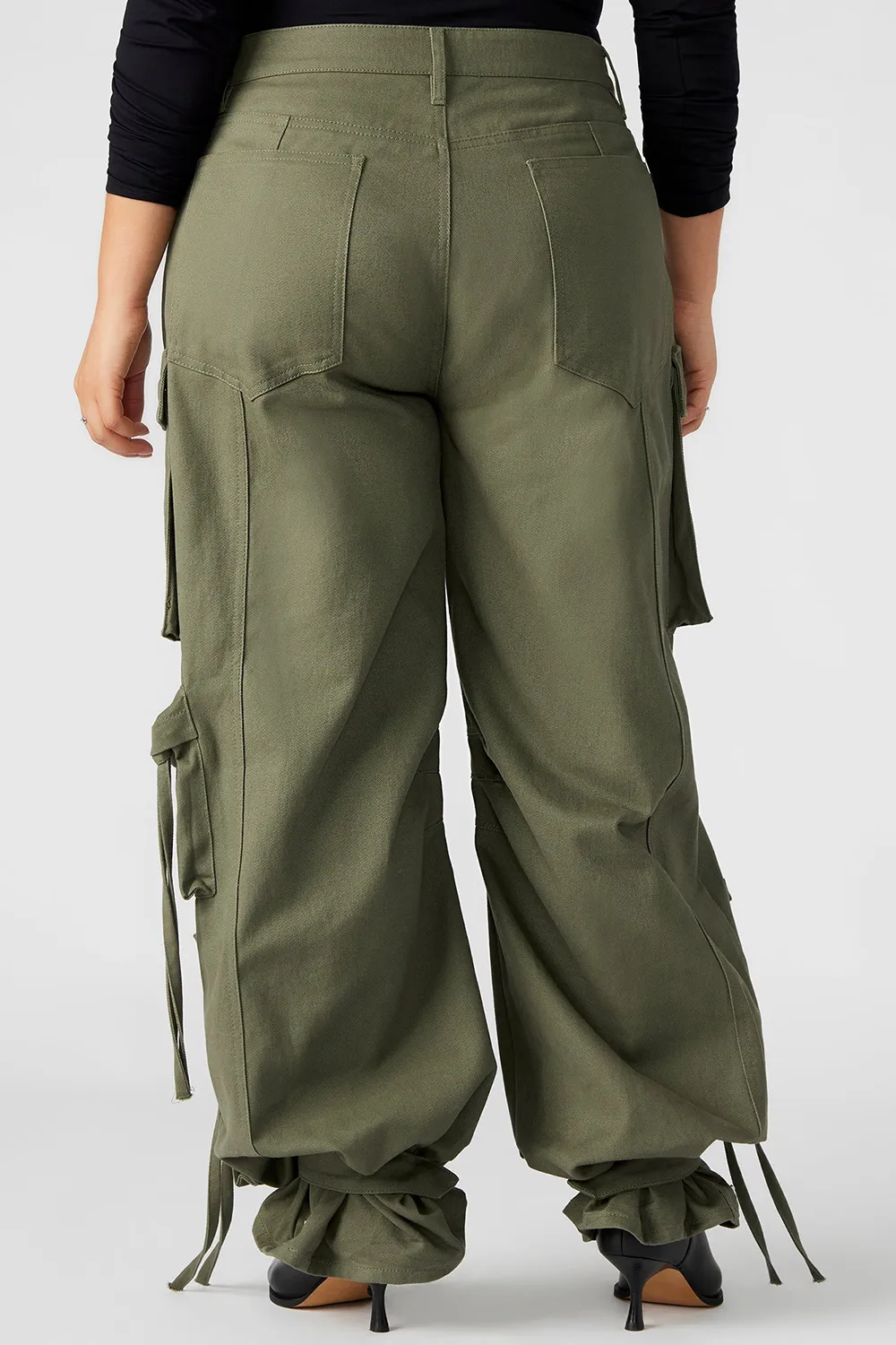 TWO SIDE POCKETS DENIM PANT