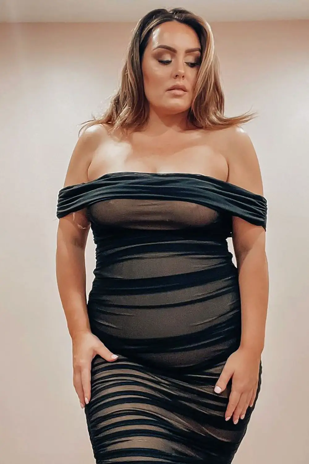 Ready And Ruched Mesh Midi Dress - Black