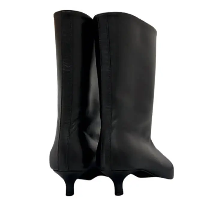 Minimalist Aesthetic Ankle Boots