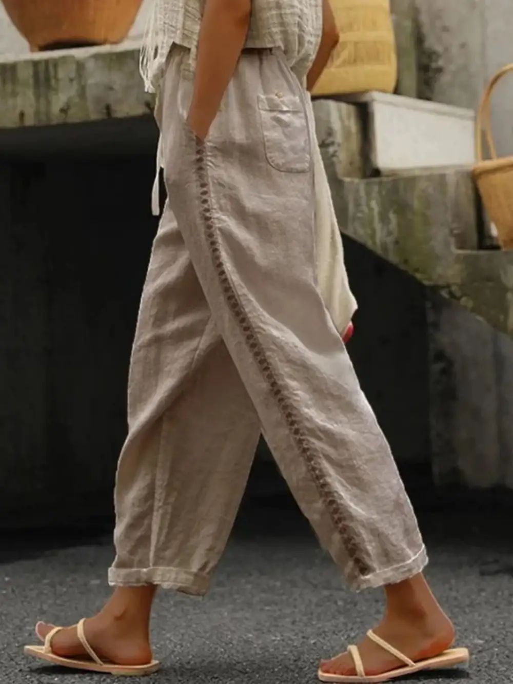 Hollow Out Trim Cropped Pants