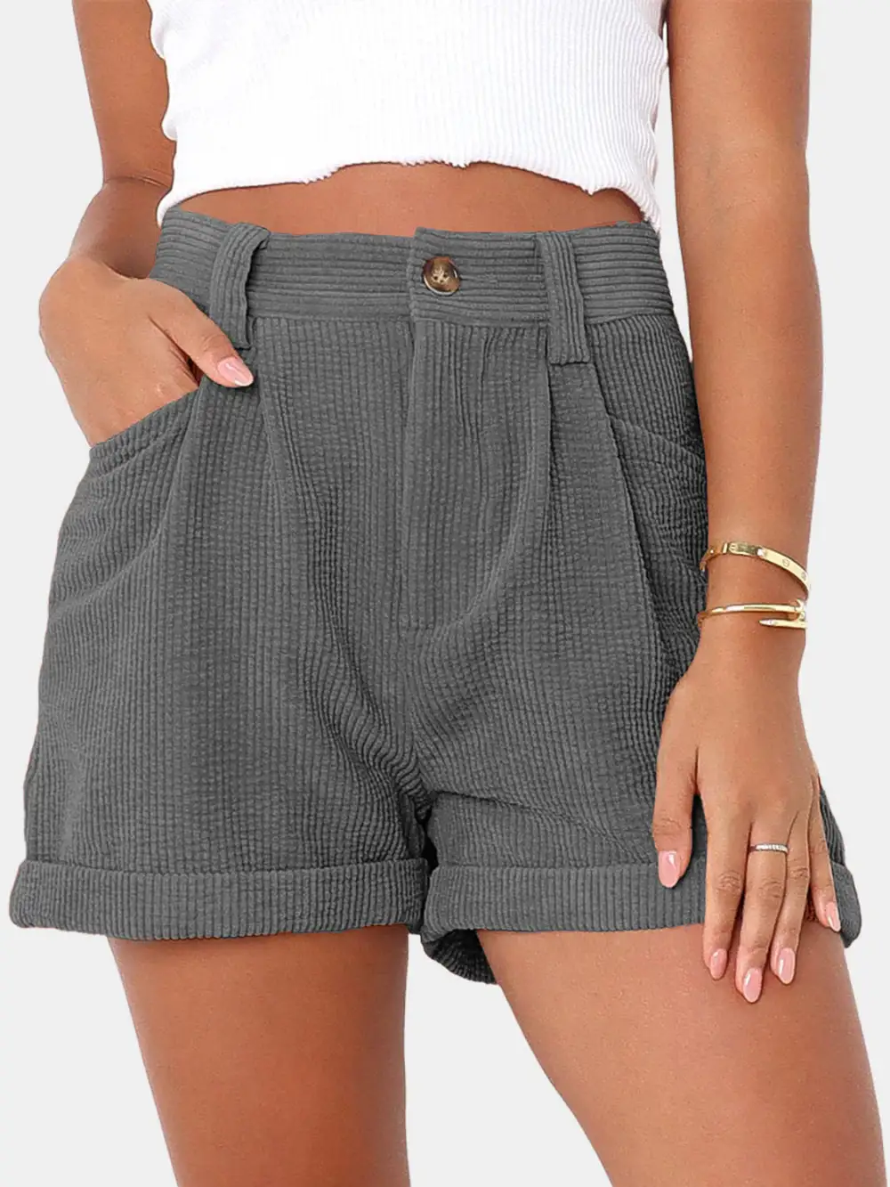 Travel Simple Pocket Detail Shorts
