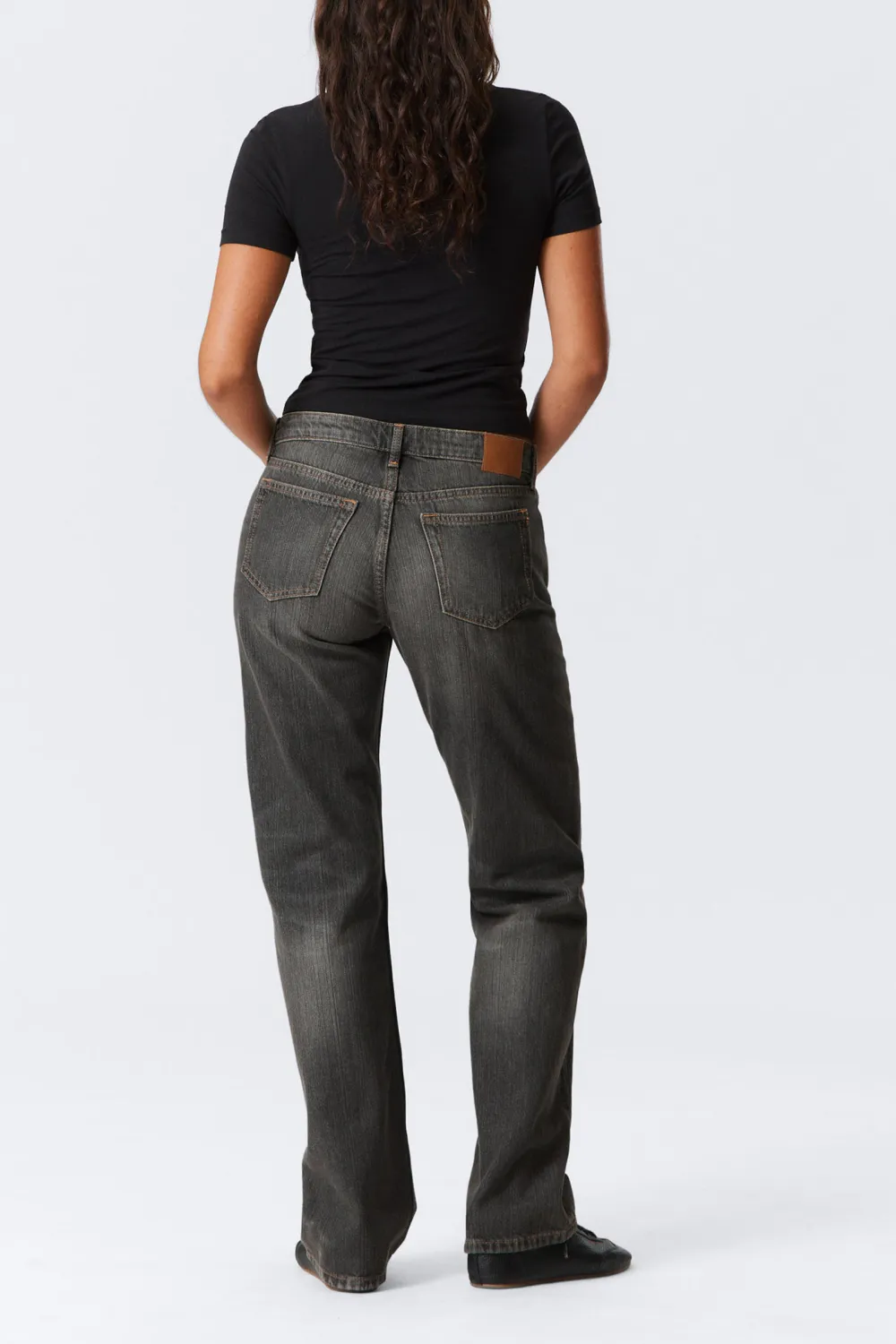 Straight Leg Jeans With Pockets