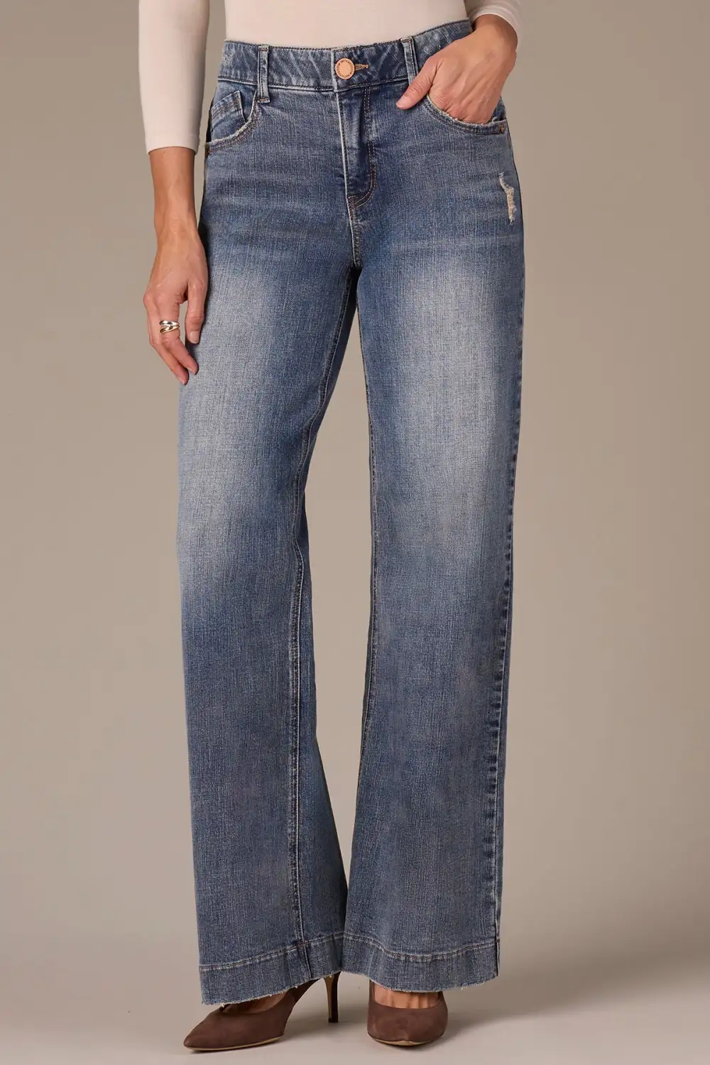 Clean Look Petite High Rise Wide Leg Jeans
