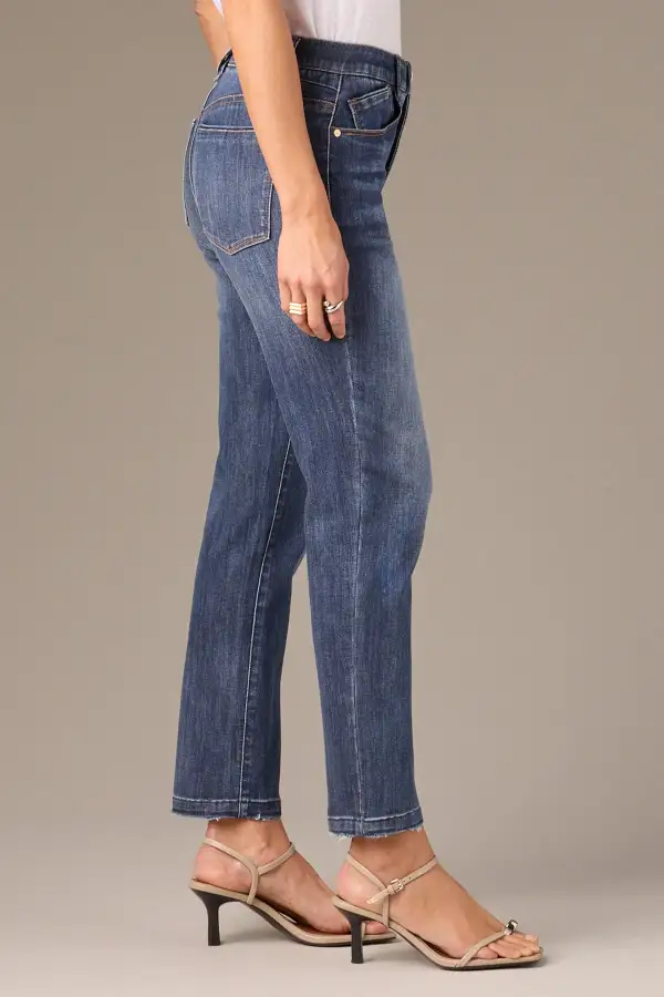 Petite High Rise Distressed Skinny Jeans