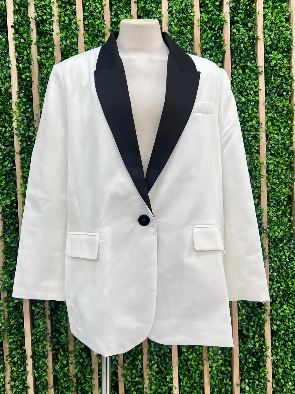 Oversized Tuxedo Jacket