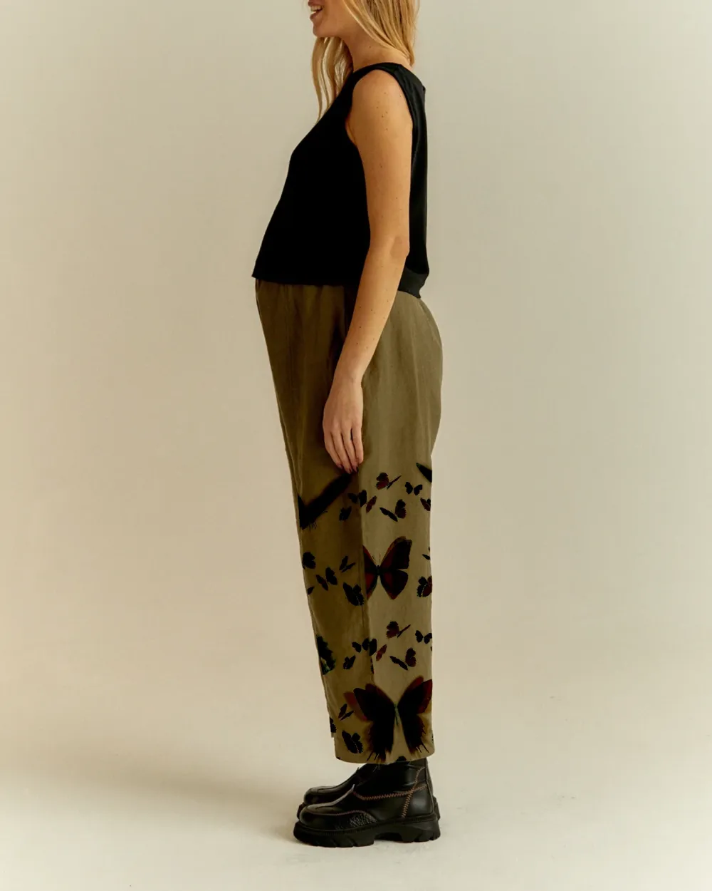 KHAKI LINEN TROUSERS
