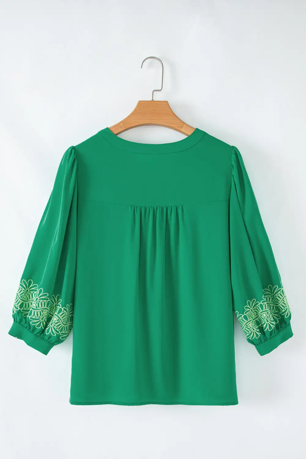 Green Contrast Floral Embroidered 3/4 Sleeve Notched V Neck Elegant Blouse