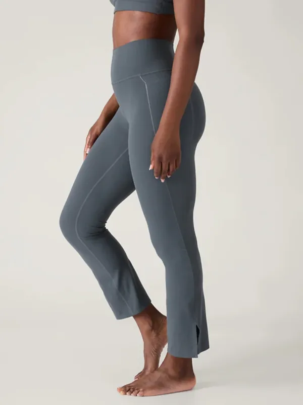 Straight Leg Pant