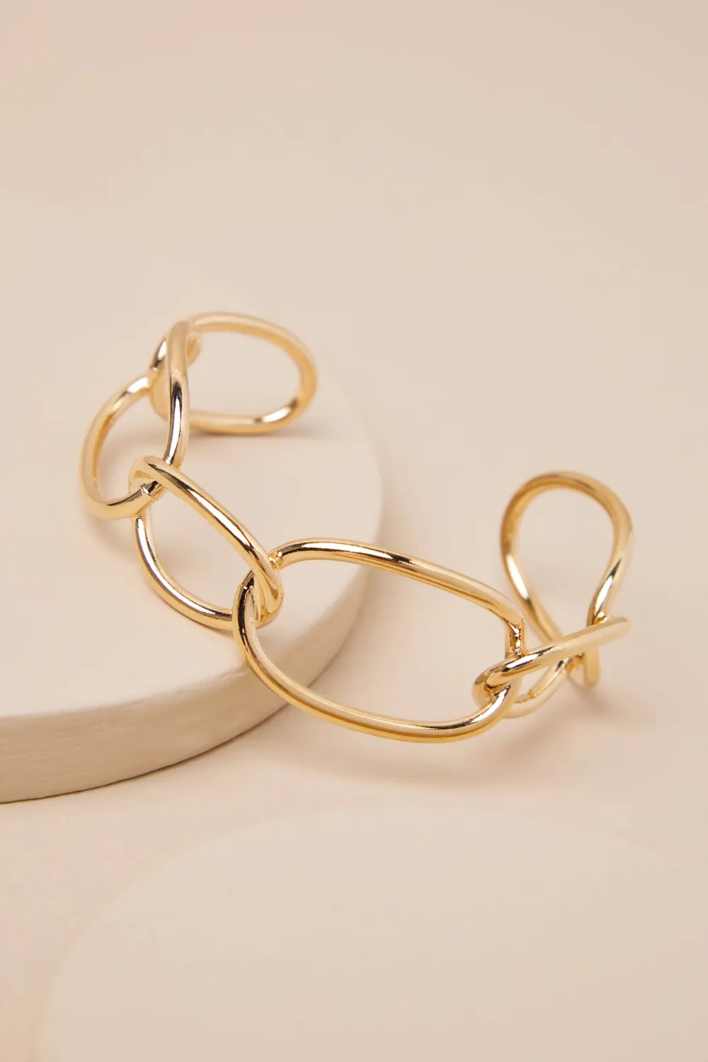 Creative Buckle Geometric Design Gold Bracelet