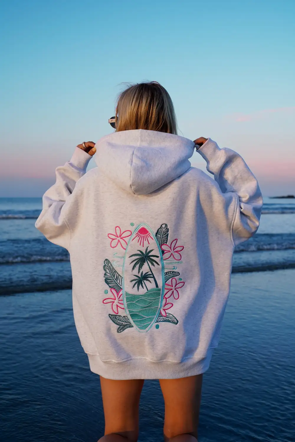 Surfing the Waves Embroider Hoodie