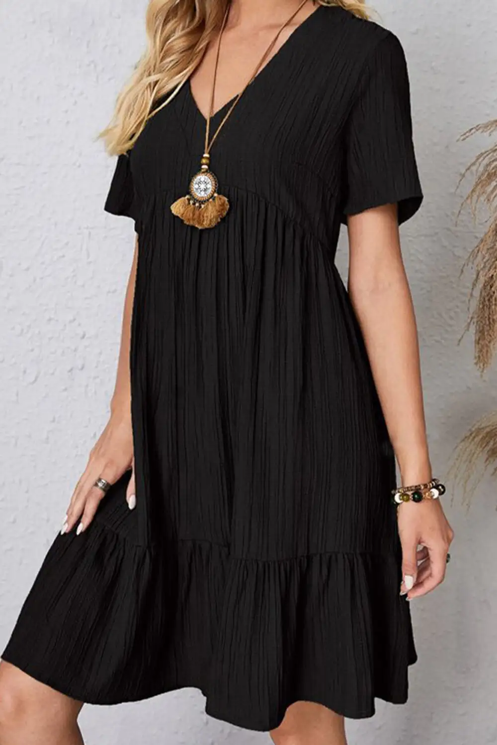 Boho Chic  Plus Size Ruched V-Neck Short Sleeve Dress