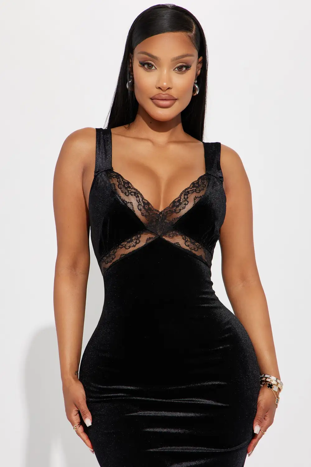 Bella Velvet Maxi Dress - Black