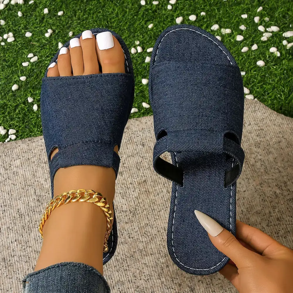 Flats Open Sandals