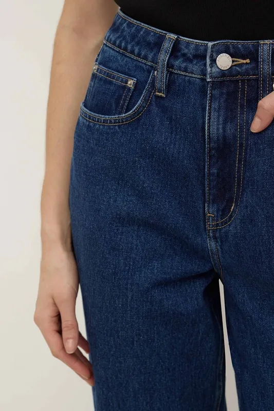 Heritage Blue Vintage Straight-Leg Jeans