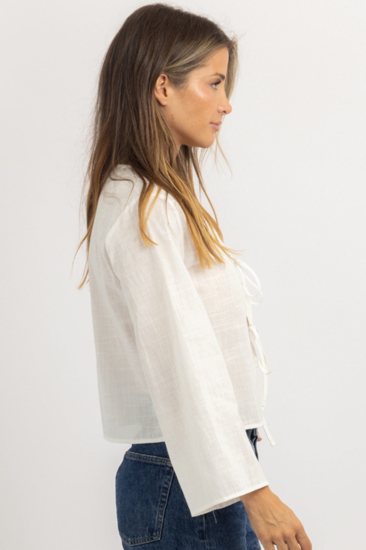 SIGNATURE LONG SLEEVE LINEN TIE TOP