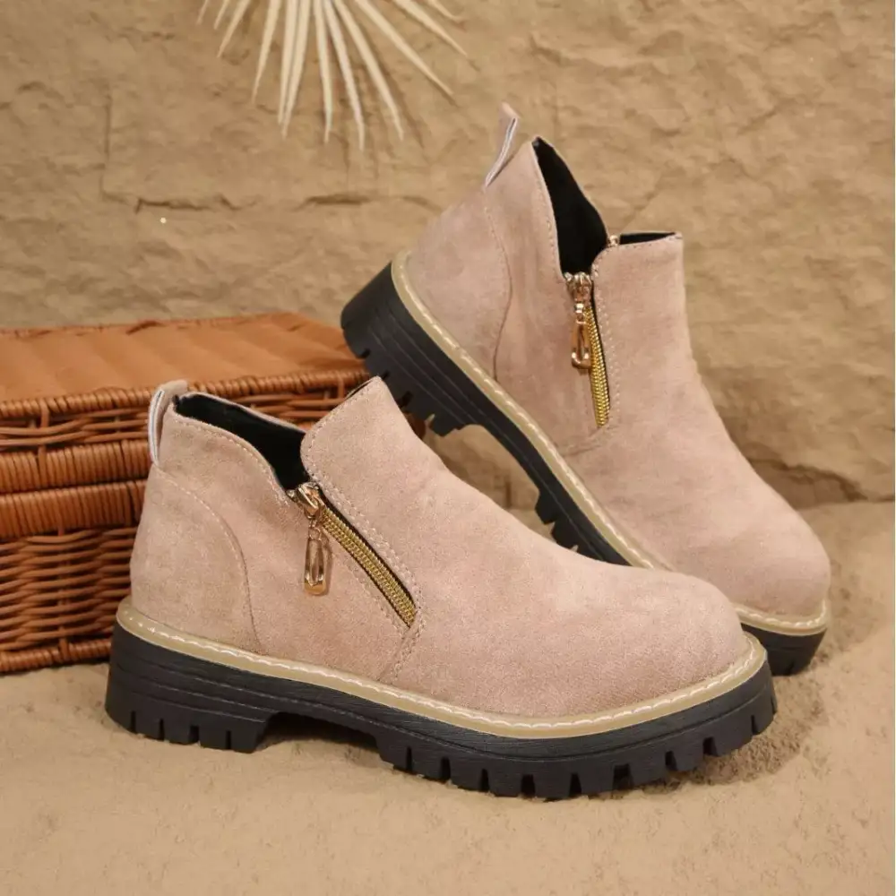 Classic Round Toe Platform Boots