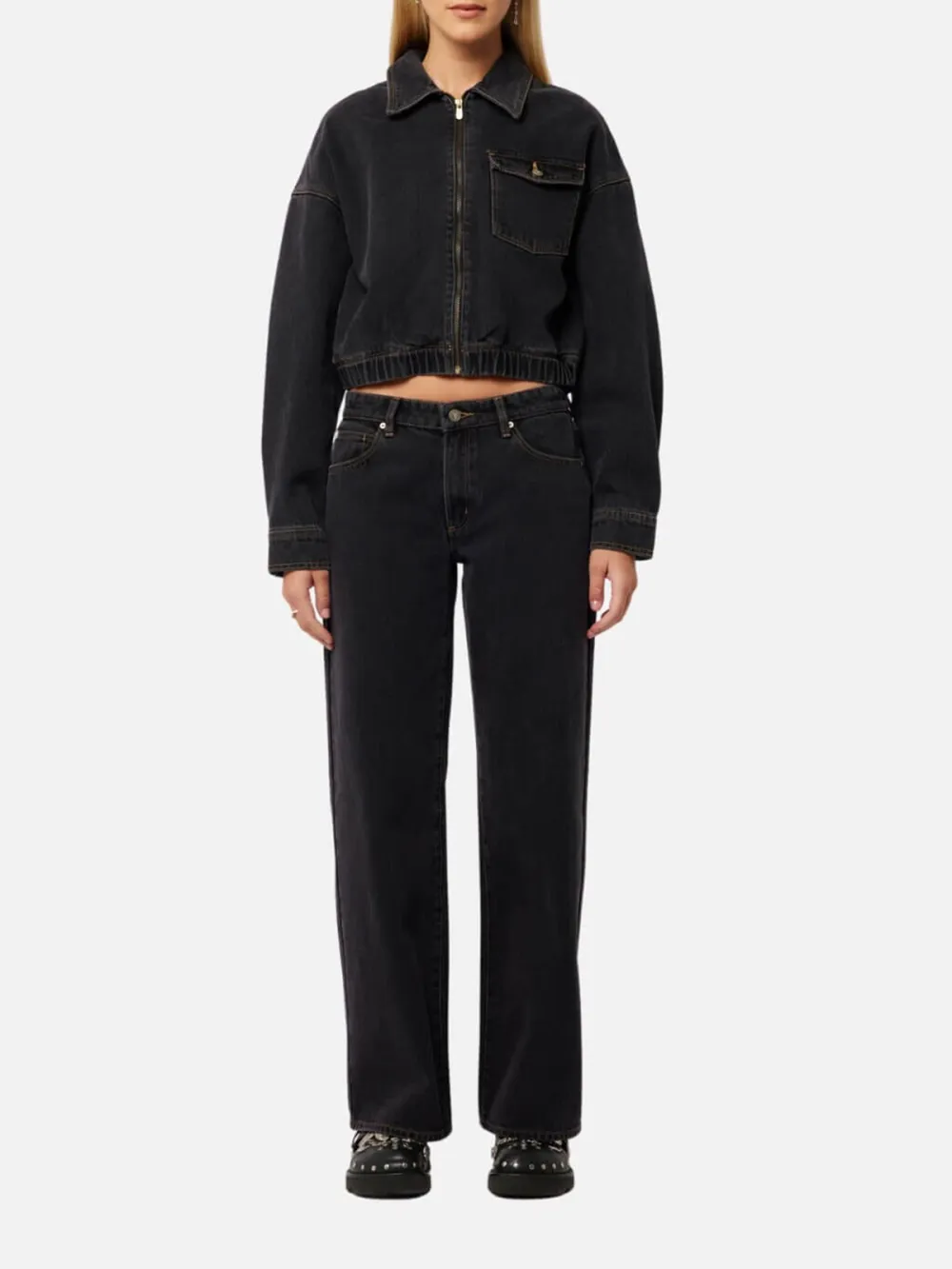 Washed Low-Rise Straight Jeans