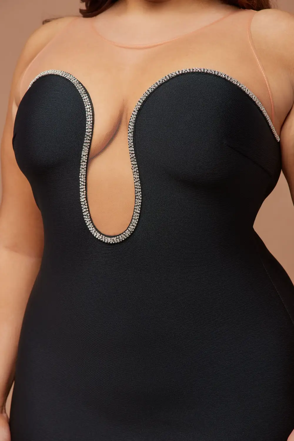 Evie Mae Bandage Midi Dress - Black