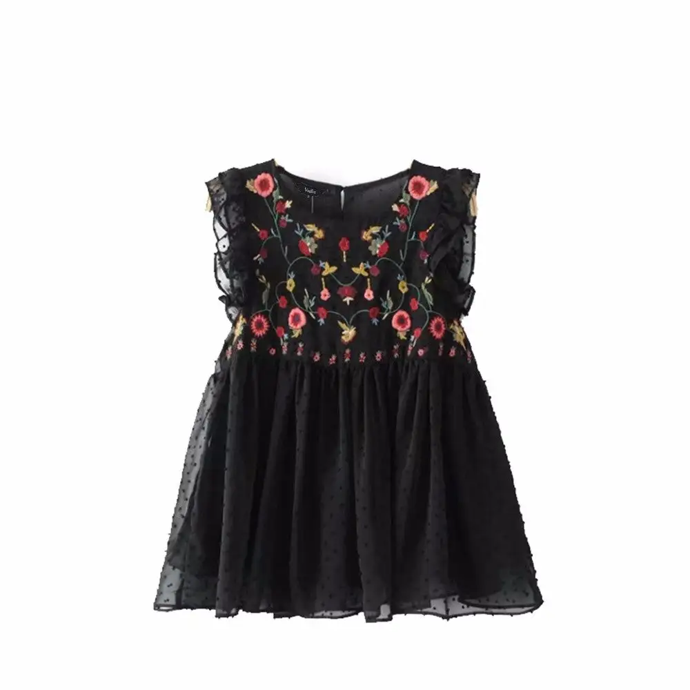 Seersucker Embroidered Sleeveless Top