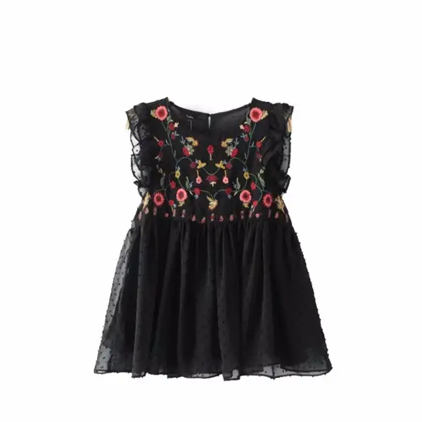 Seersucker Embroidered Sleeveless Top