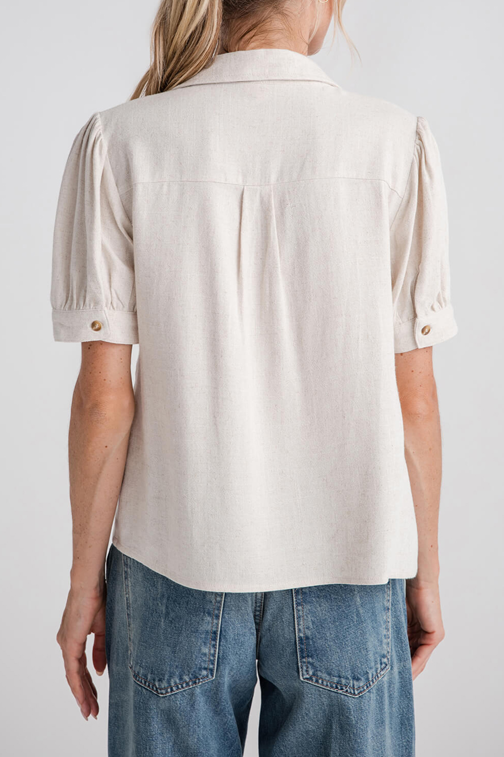 Hem & Thread Collard Scallop Edge Short Sleeve Shirt - oatmeal