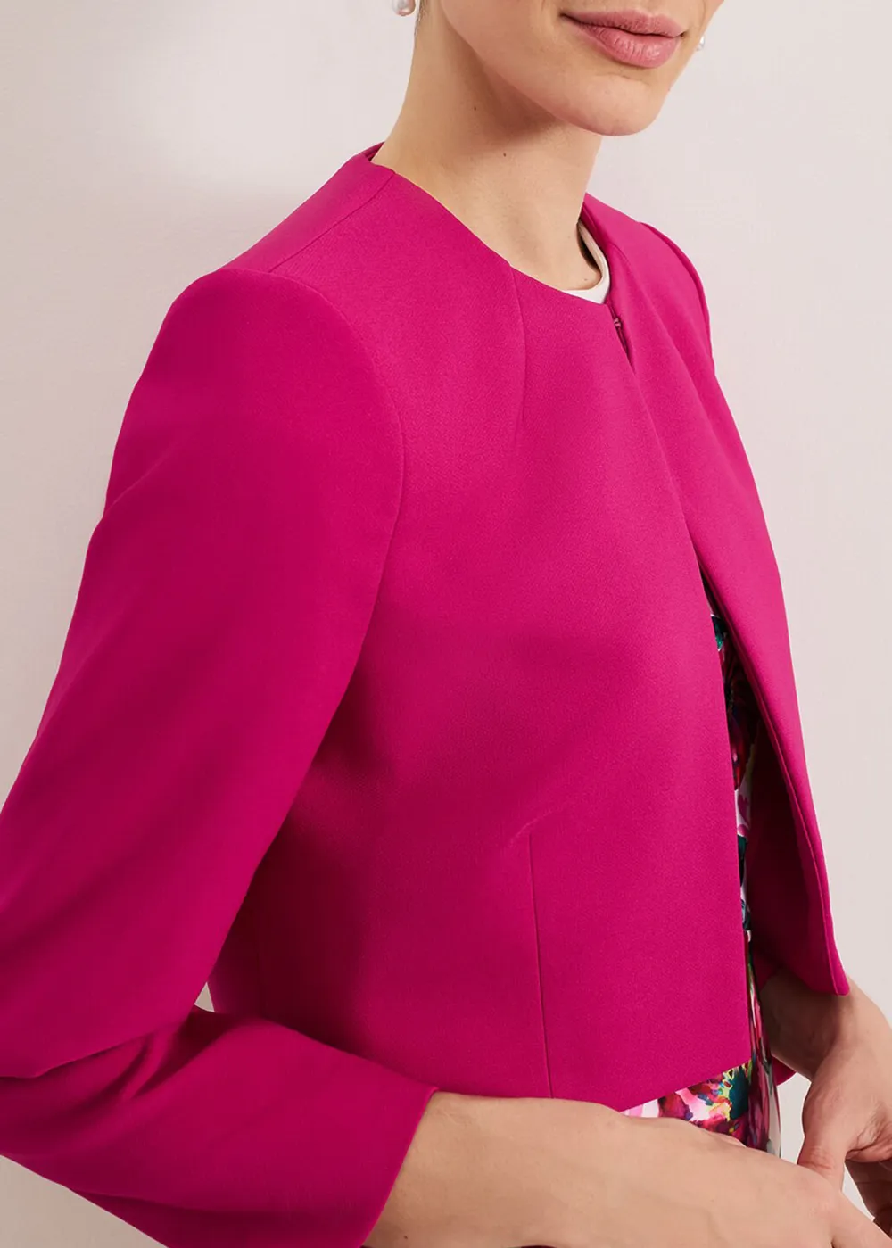 Minimalist Style Elegant Lady's Short Jacket