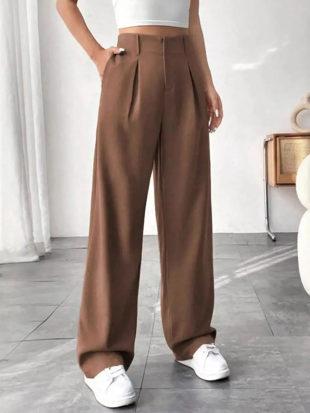 Everyday Wide Leg Pleated Pants