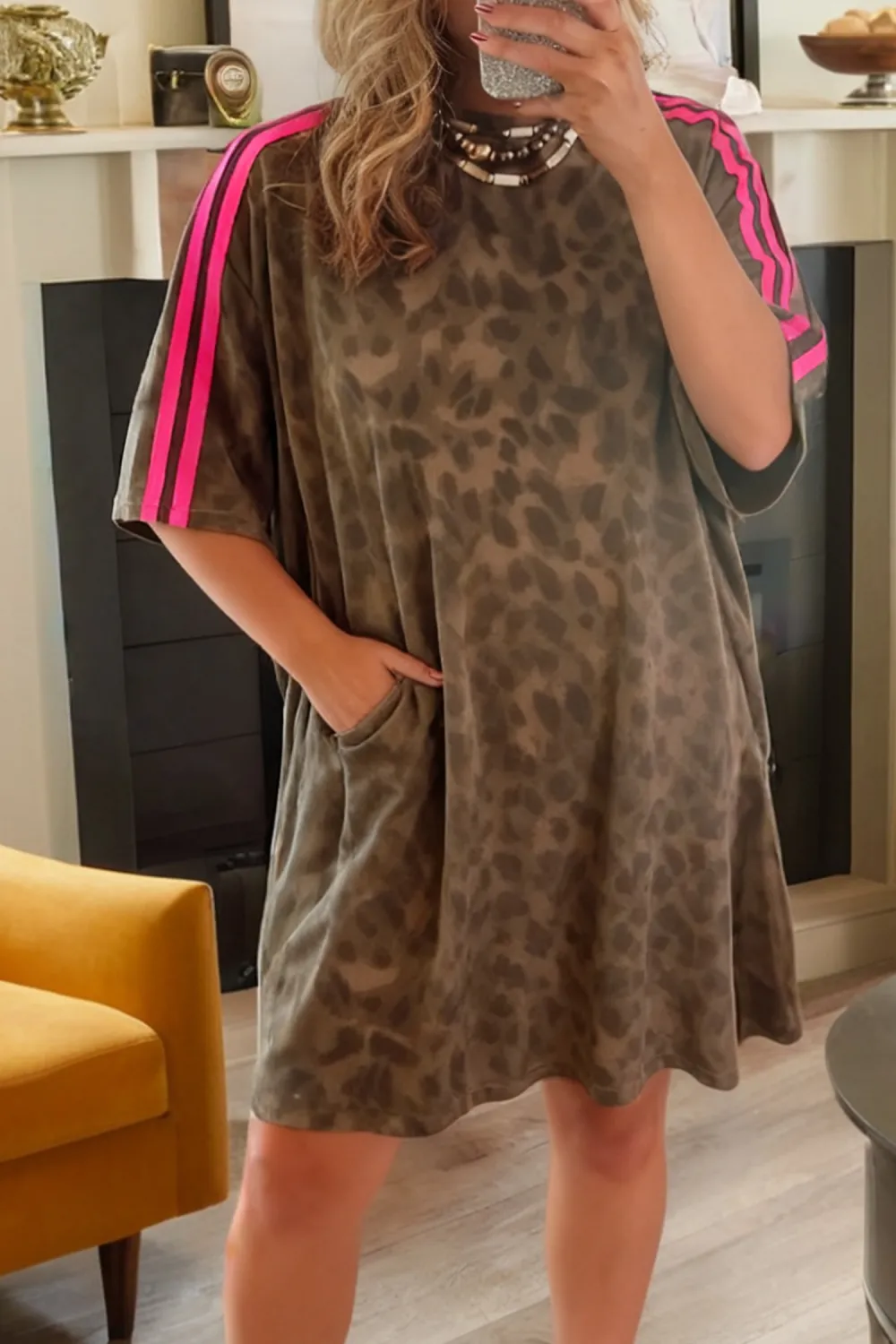 Loose Contrast Striped Accent Leopard T Shirt Mini Dress With Pockets