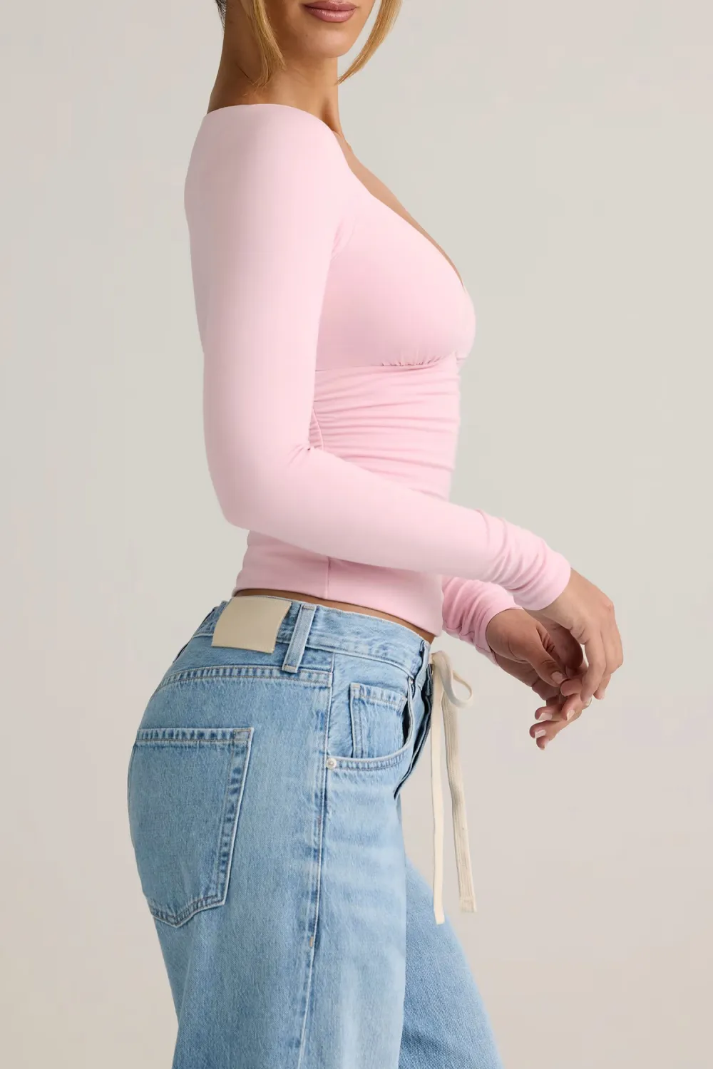 Creative V-neck Fashion Ruffle Long Sleeve Top