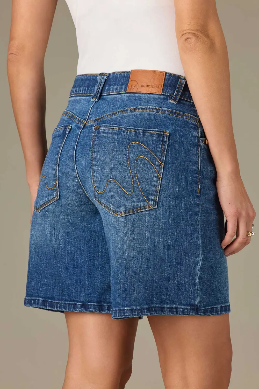 High Rise Relaxed Shorts Abstract Embroidered Back Pockets