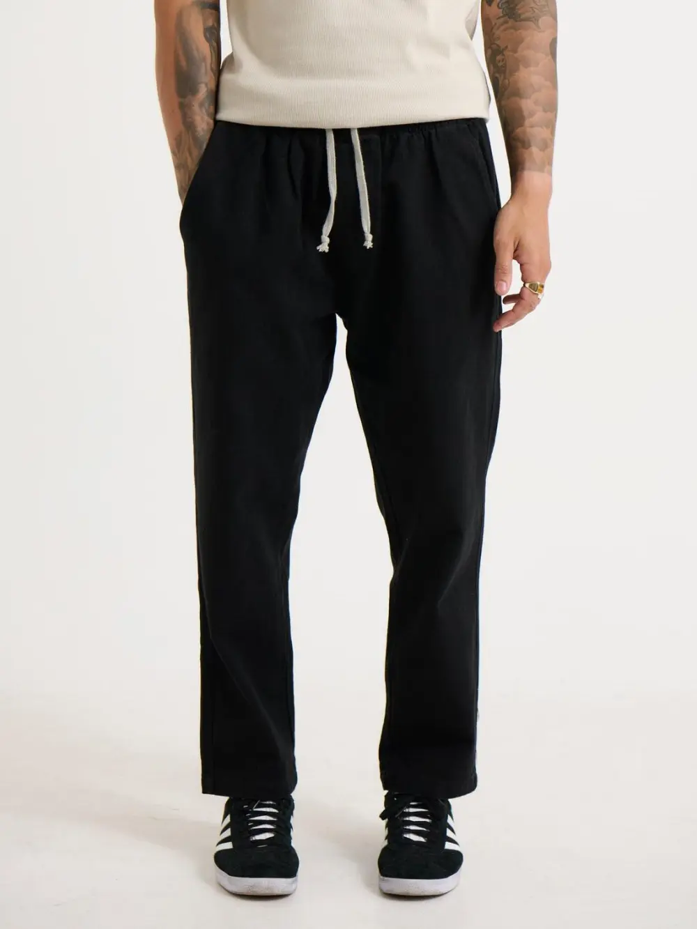 Simple And Comfortable Slim Black  Pant