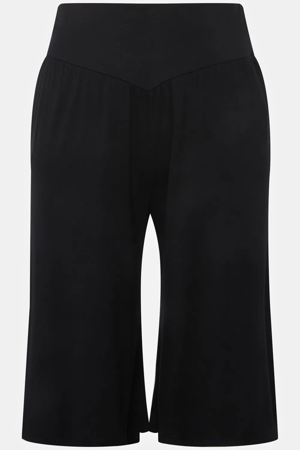 V-Shaped Loose Shorts