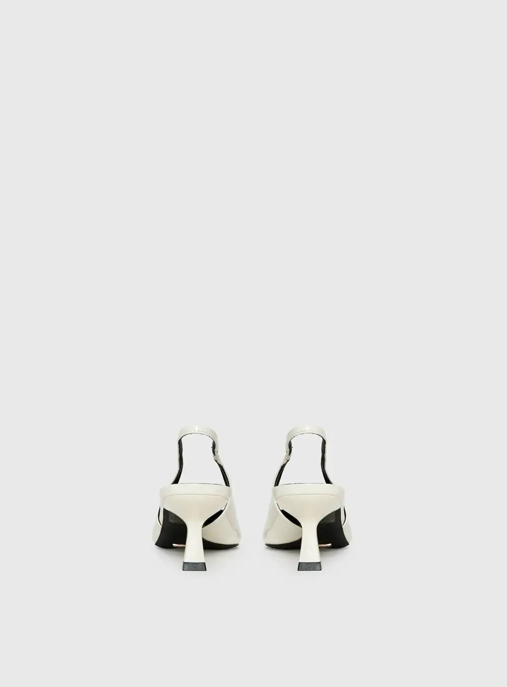 Weekend Pointed Toe Heels