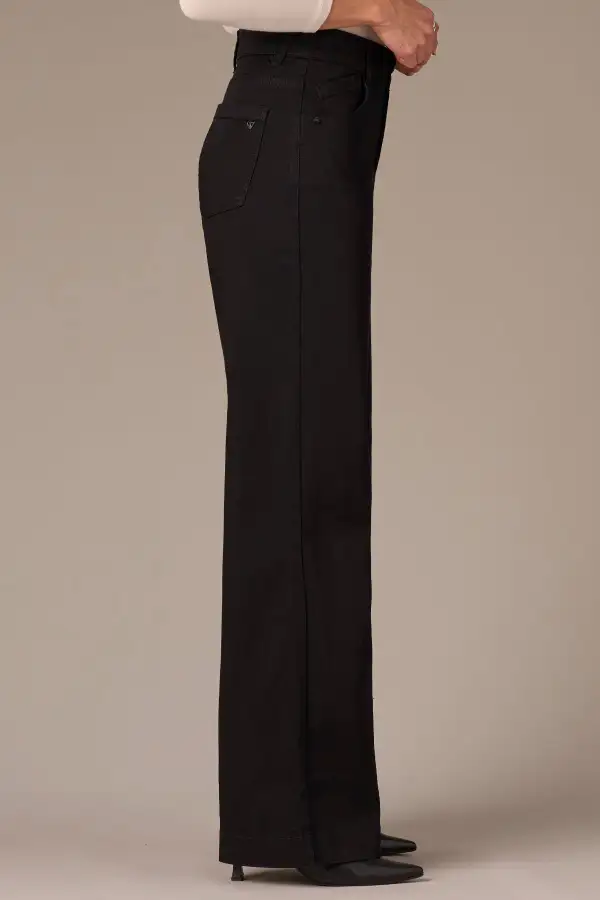 Weekend Petite High Rise Wide Leg Jeans