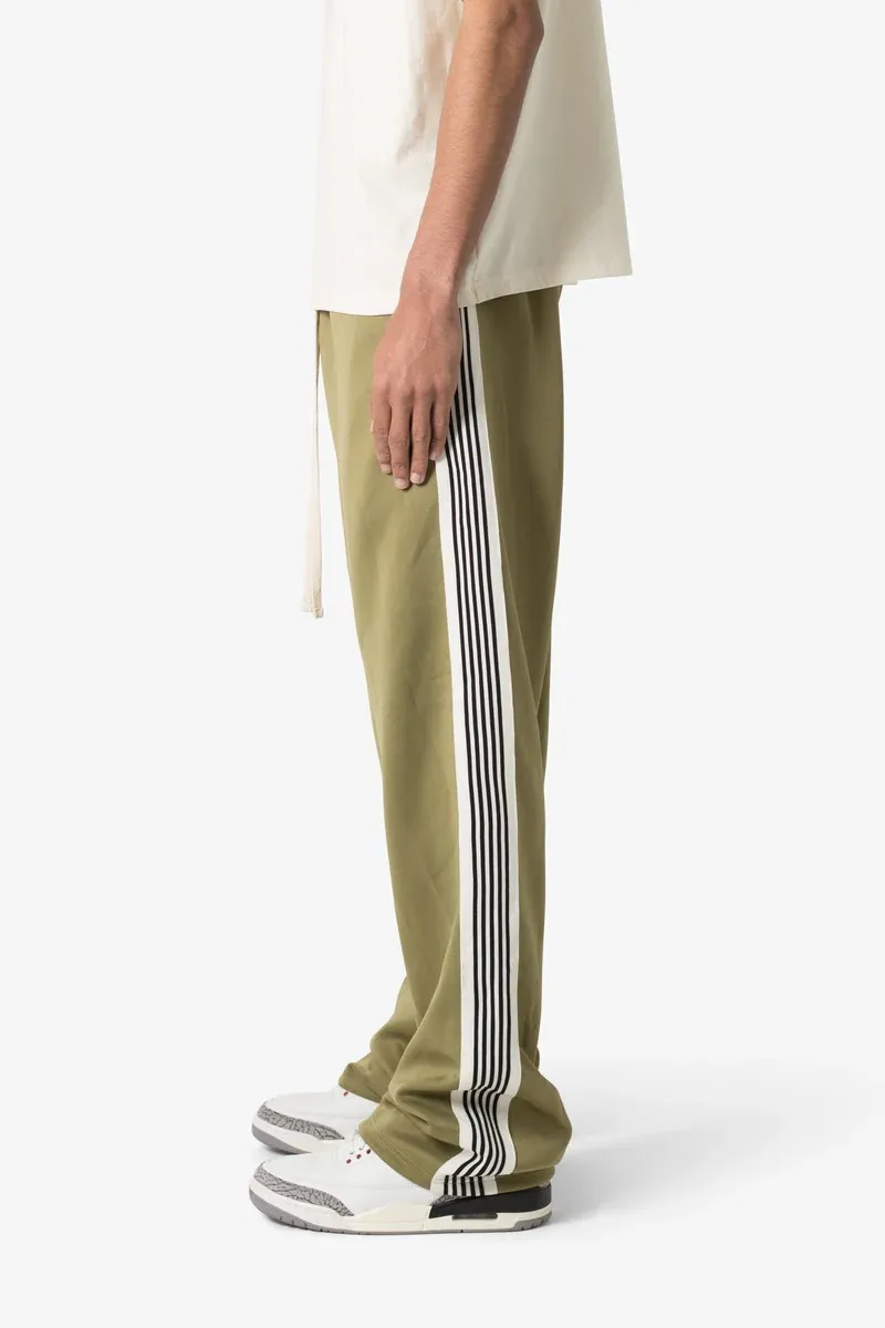 OLIVE GREEN STRIPE ACCENTED SWEATPANTS