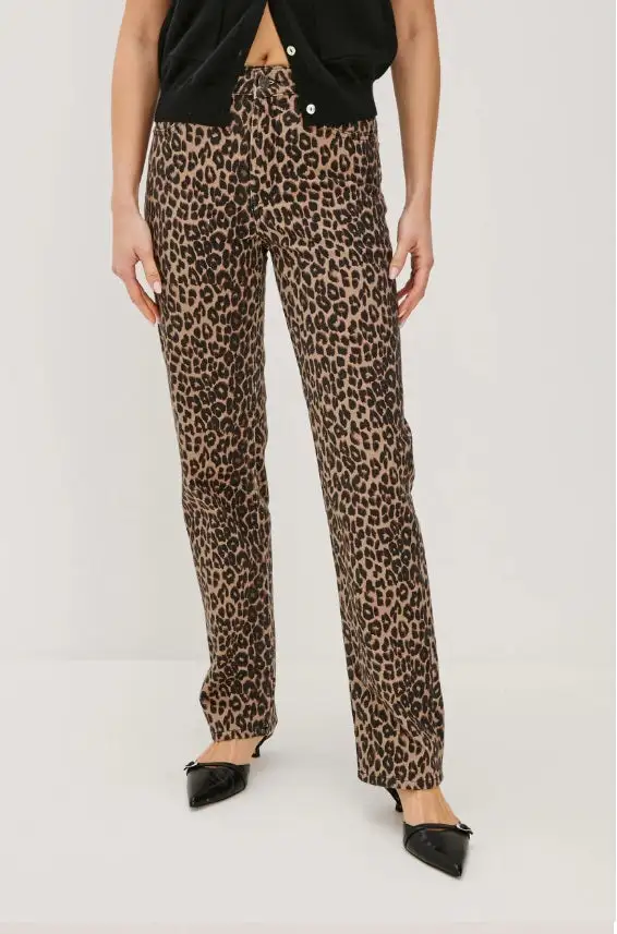 Wide Leg Slim Fit Jeans