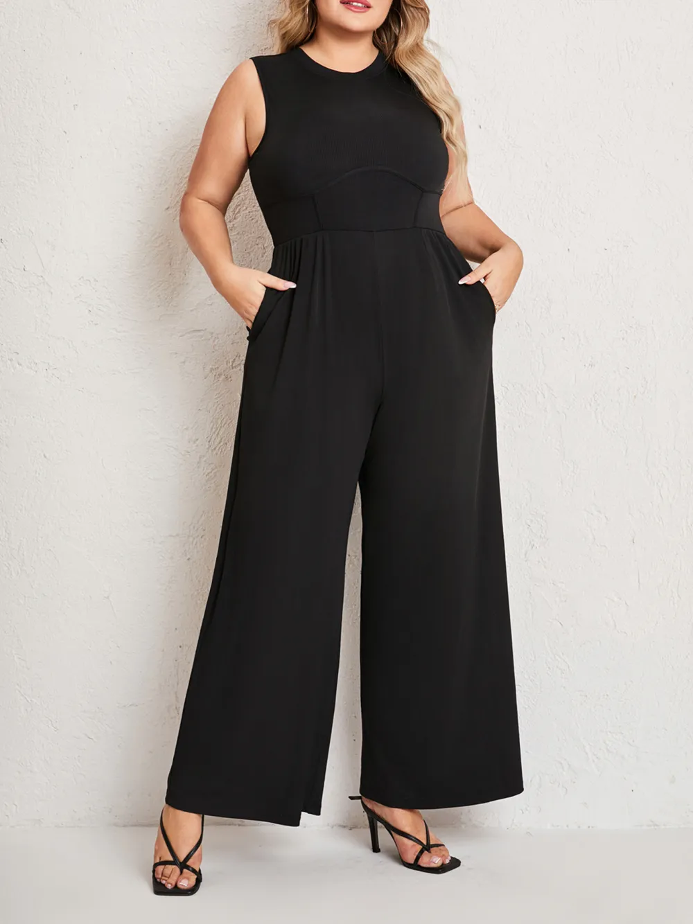 Ladies New Solid Color Sleeveless Straight Pants Suit