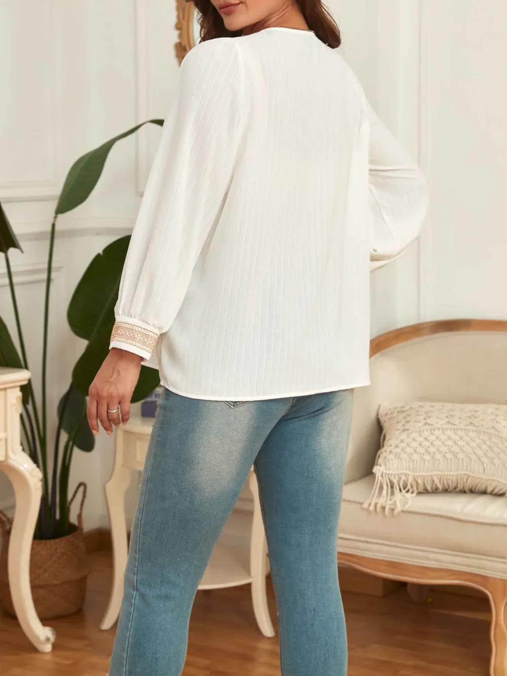 V Neck Loose Long-Sleeved Shirt