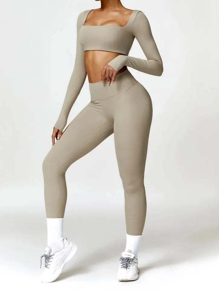 Active Square Long Sleeve Crop & Legging Set