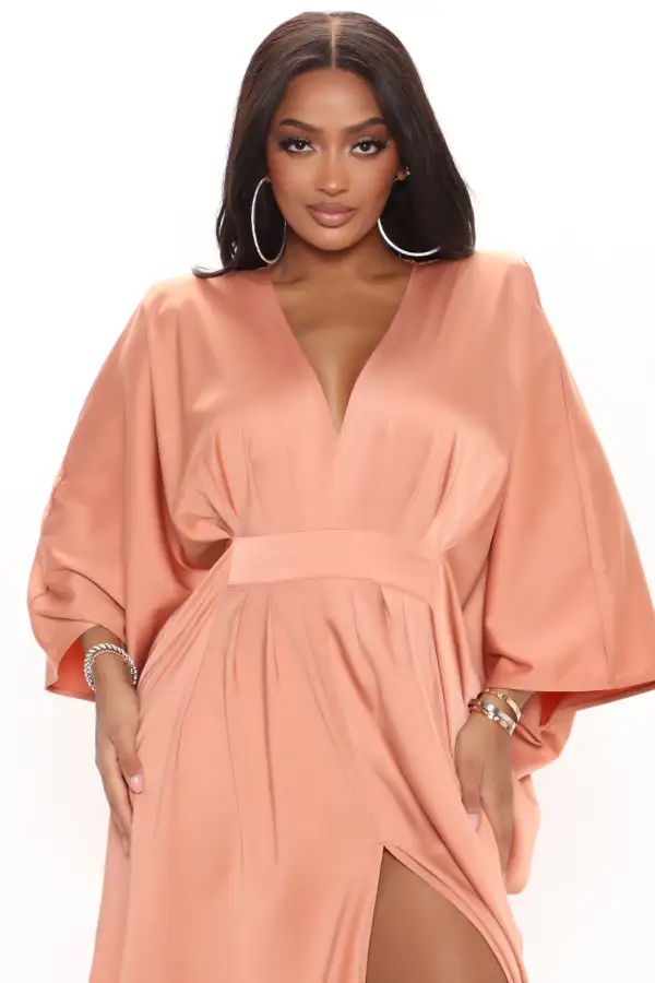 Spectacular Woman Satin Maxi Dress - Peach