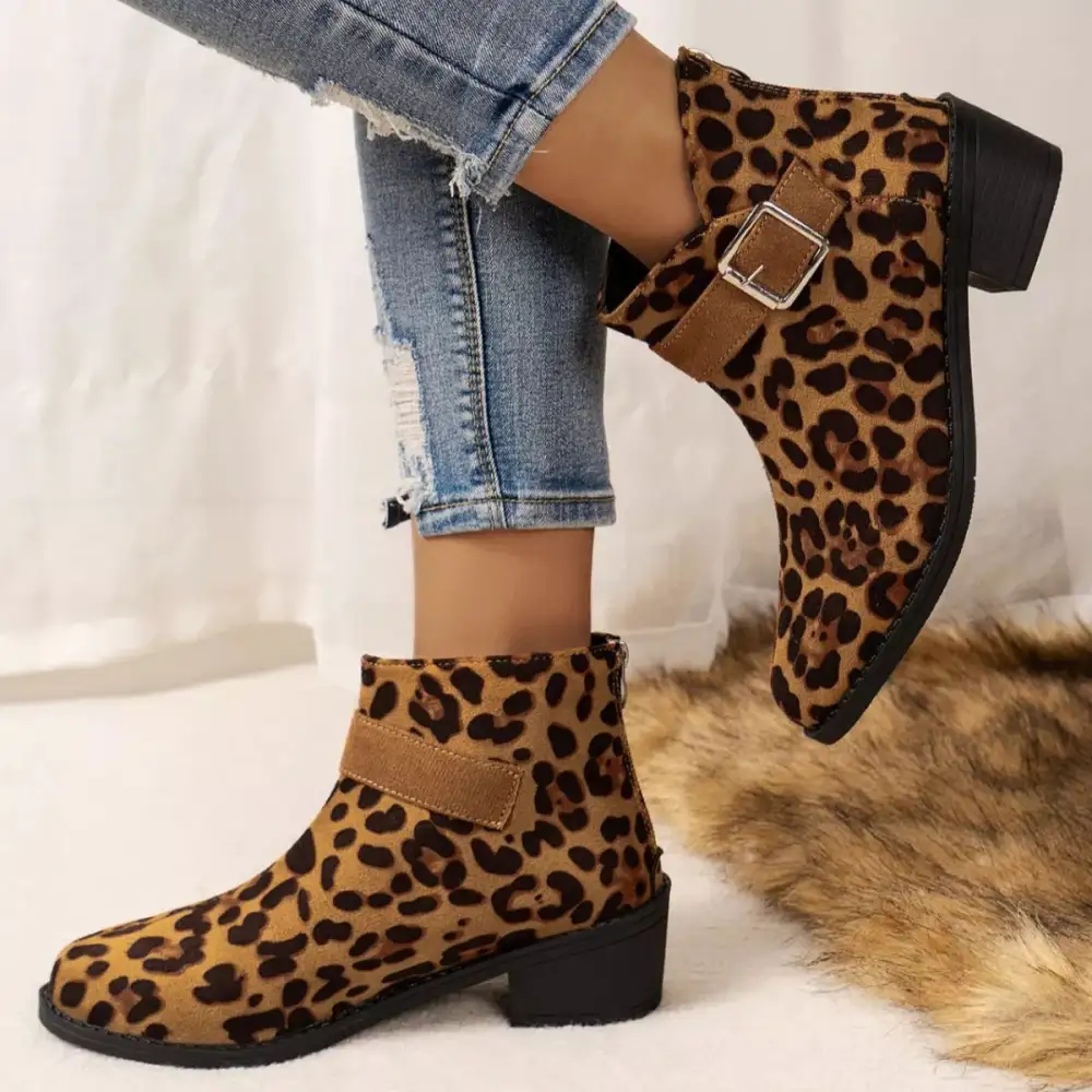 Polished Pointed Toe Block Heel Boots